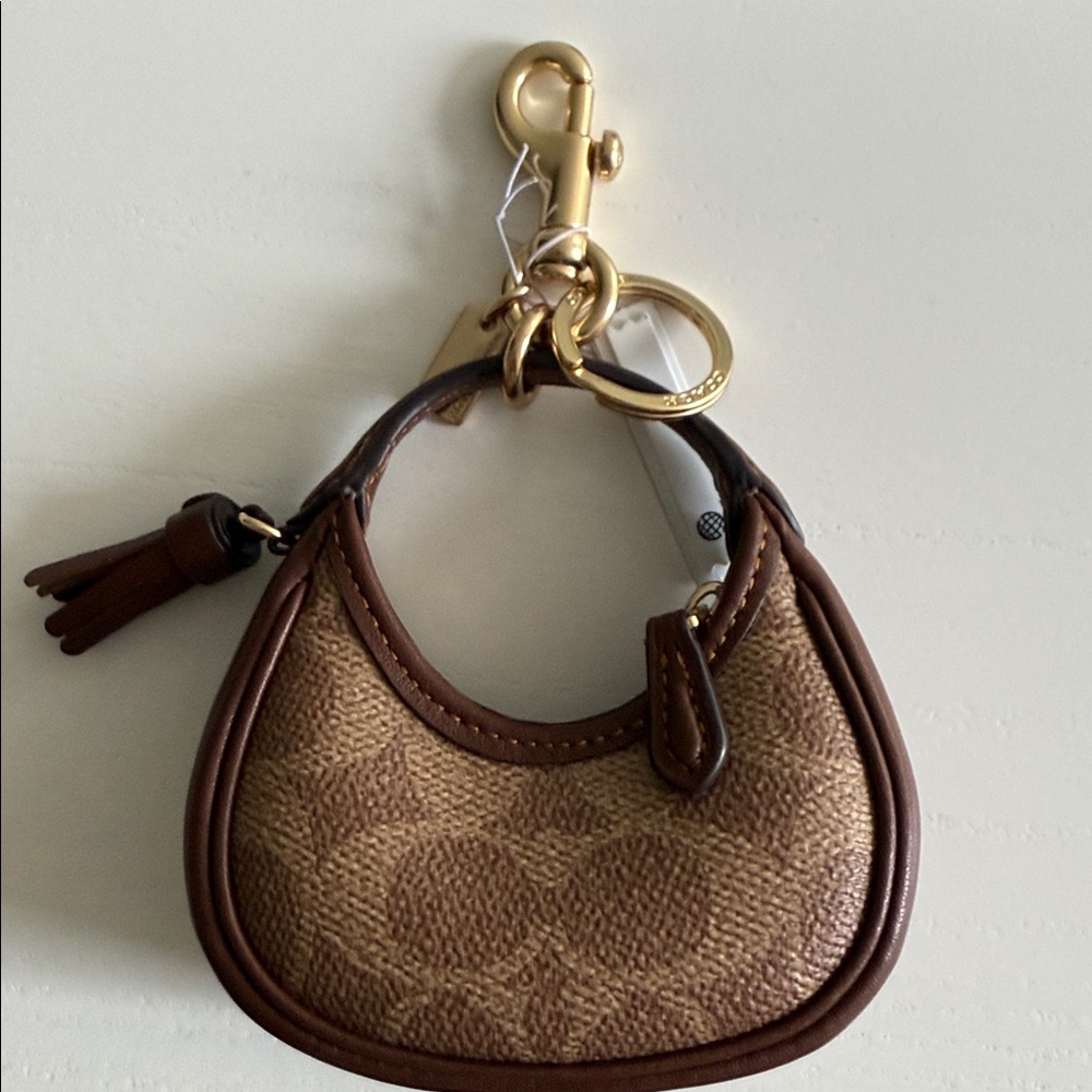 Coach Mini Carmen Bag Charm In Signature Canvas Gold/Tan/Brown CBK67 NWT - Picture 2 of 2